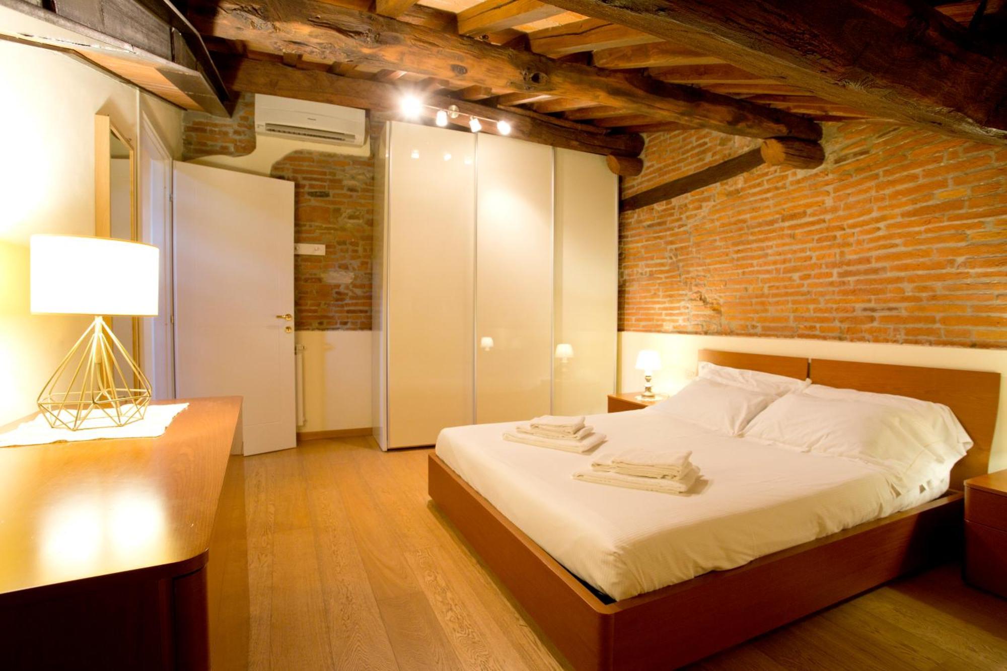 Casa San Girolamo Historic Flat With Cosy Terrace In Lucca'S City Centre Eksteriør bilde