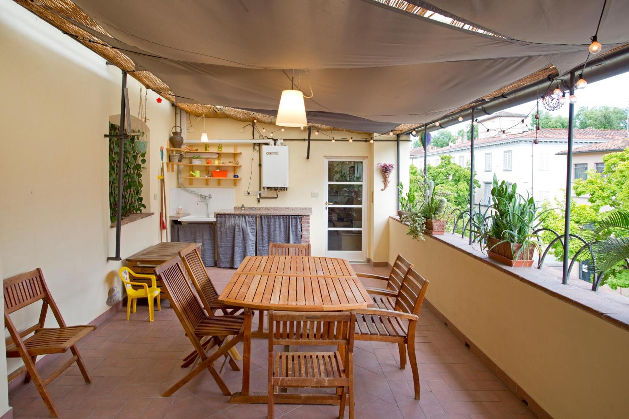 Casa San Girolamo Historic Flat With Cosy Terrace In Lucca'S City Centre Eksteriør bilde