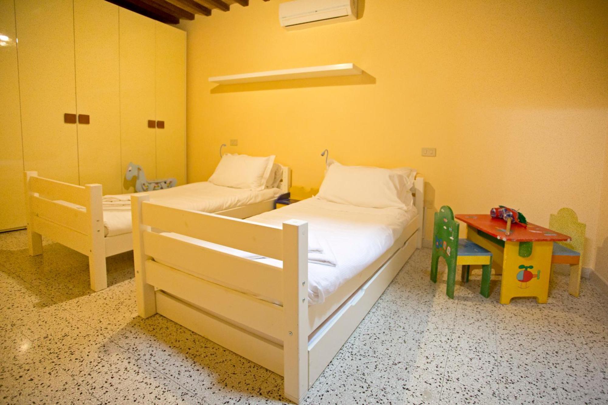 Casa San Girolamo Historic Flat With Cosy Terrace In Lucca'S City Centre Eksteriør bilde